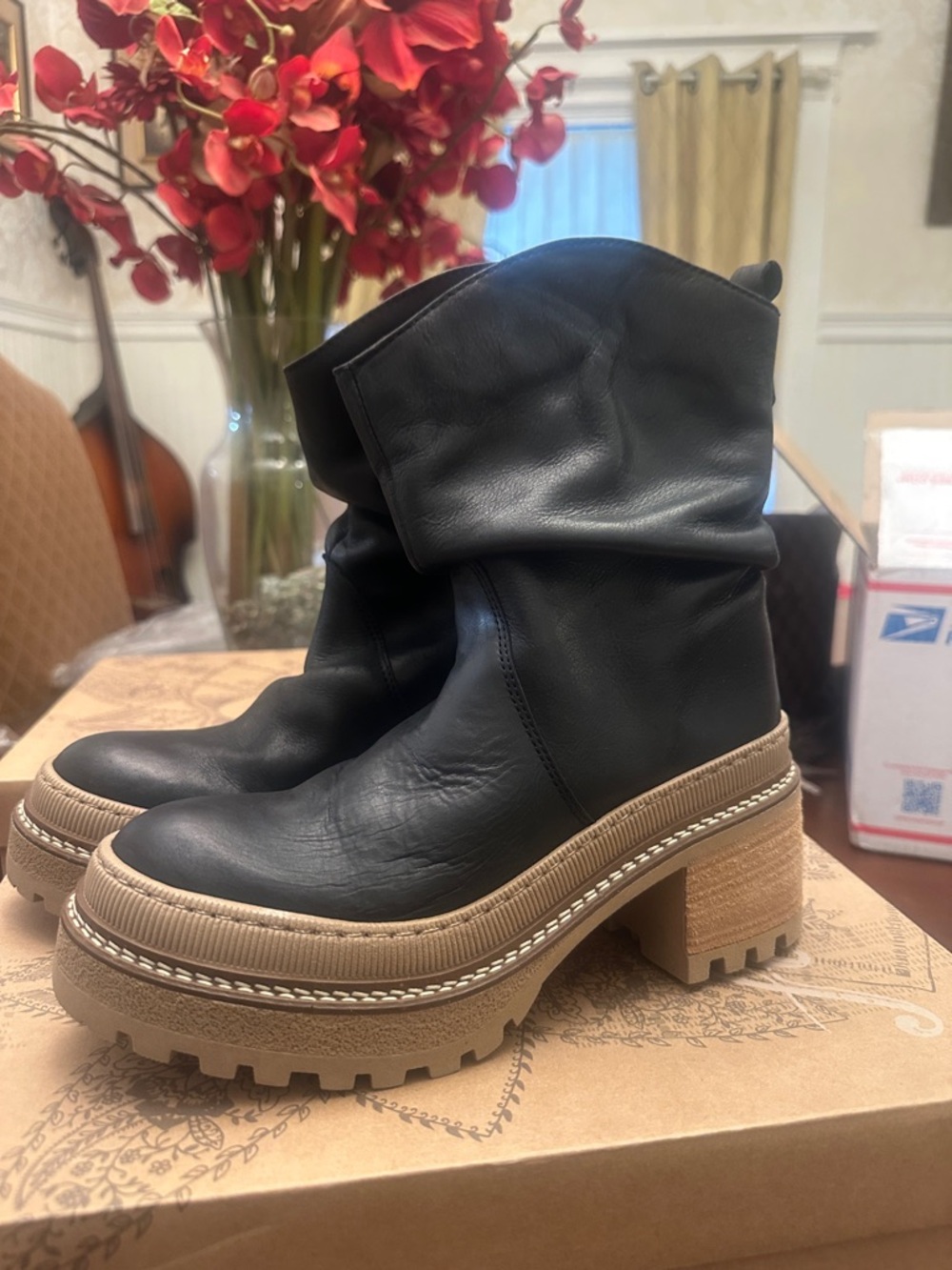 ✔️💜 brand new in box Free People MEL Slouch Boots